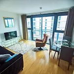 2-Bed Apartment Near City Centre